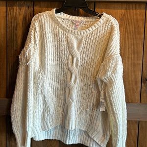 NWT. Cute sweater. Womens size xxl.
